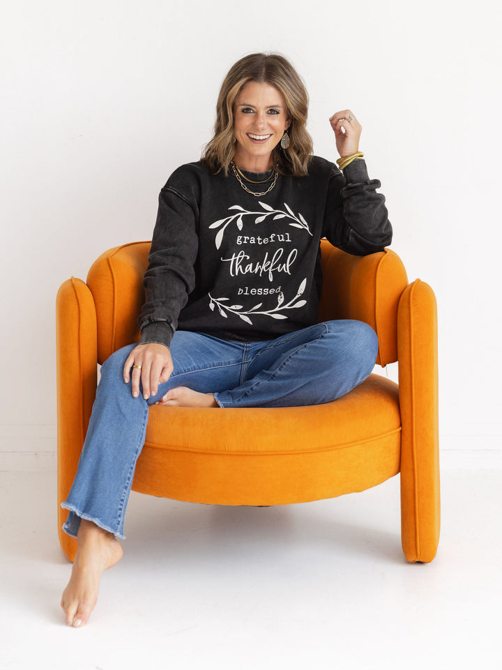 Grateful Thankful Blessed Washed Pullover