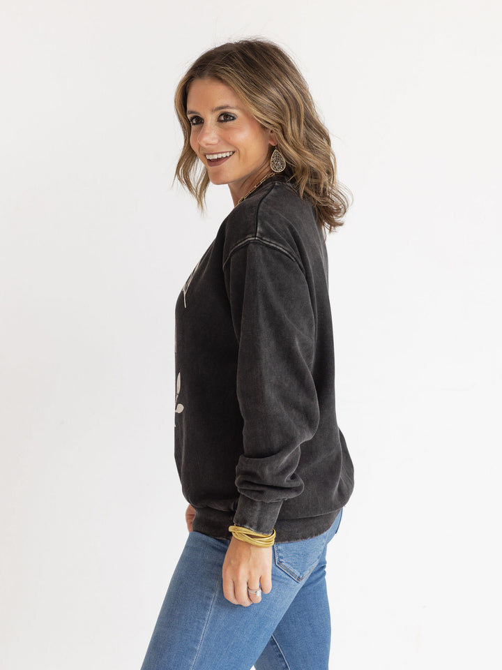Grateful Thankful Blessed Washed Pullover