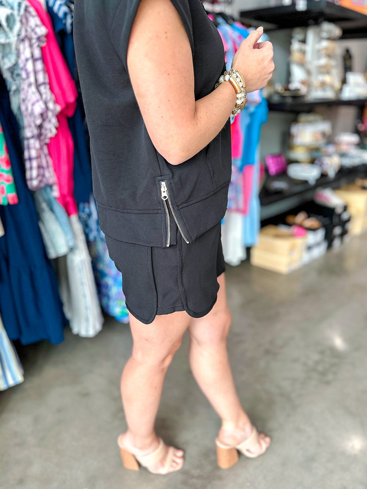 Run Around Textured Shorts