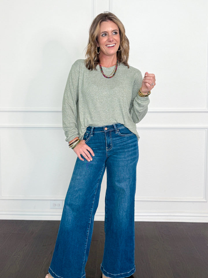 Emily Everyday Crew Neck