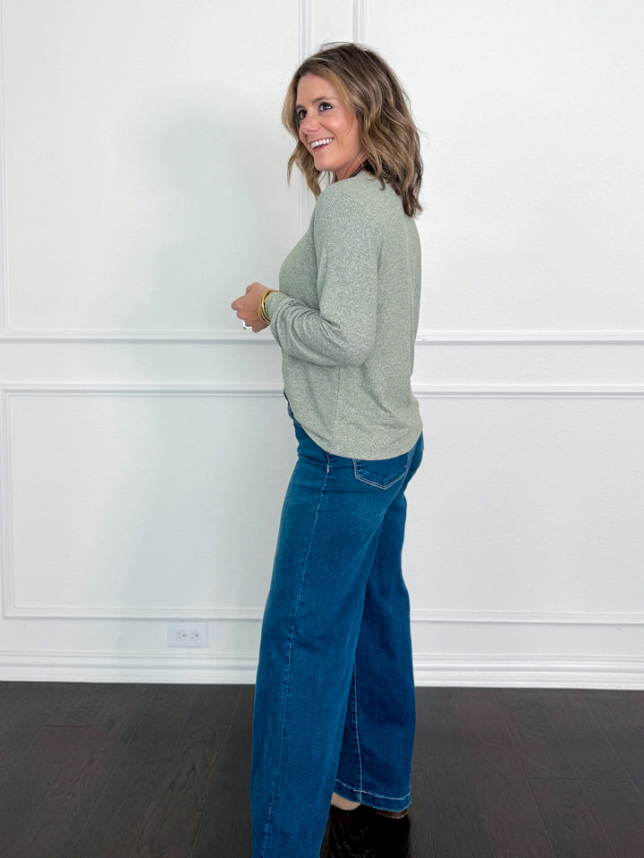 Emily Everyday Crew Neck