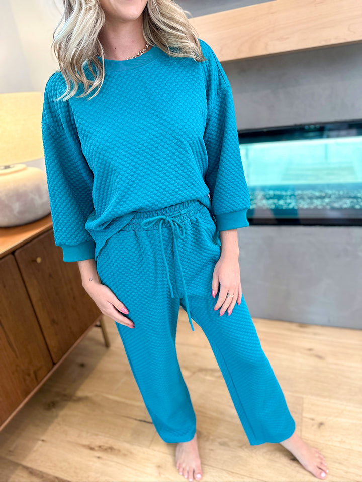 Tiny Bubbles Cozy Set