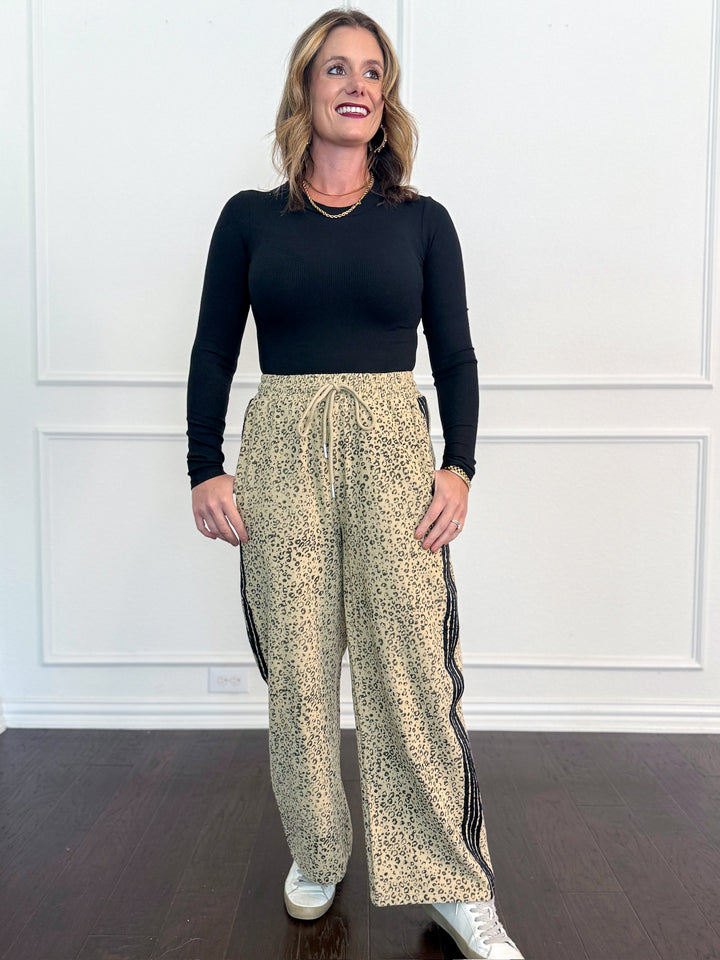 Leopard Lane Drawstring Pant