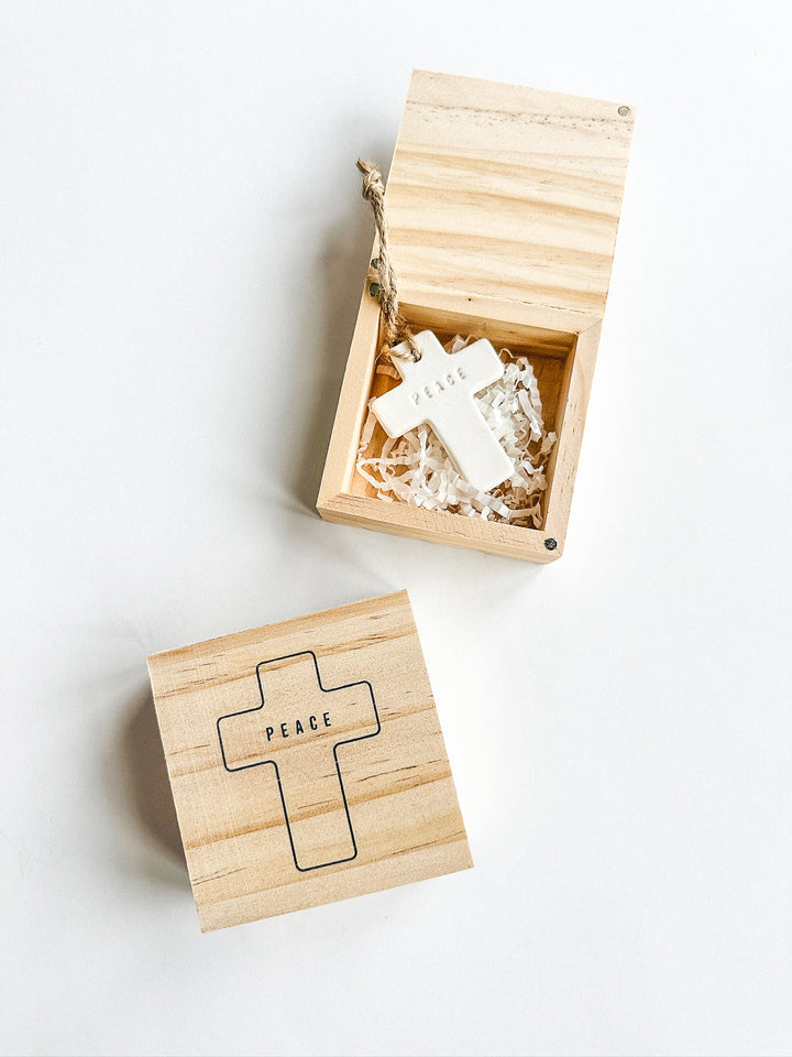 Gift Box with Ornament
