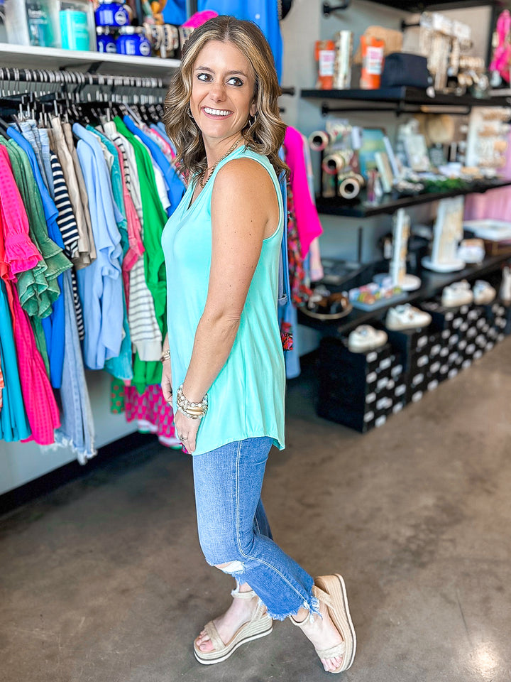 Sammy Sleeveless High Low Tank