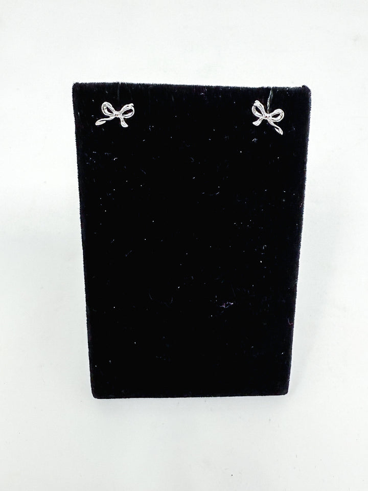 Bow Studs