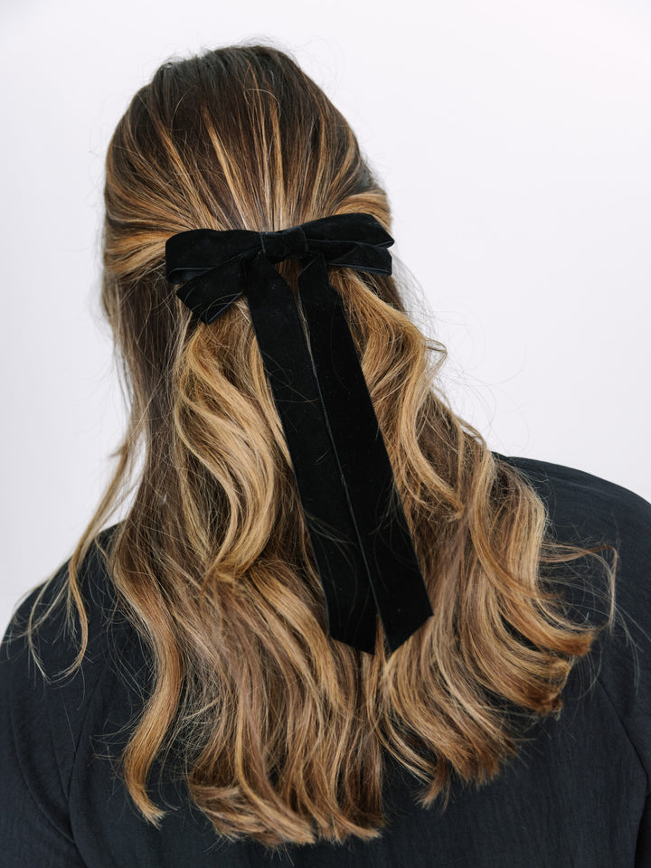 Viola Velvet Dream Bow