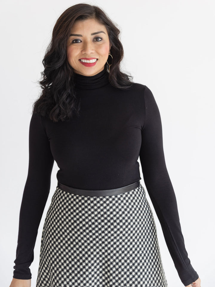 Sleek Silence Fitted Turtleneck