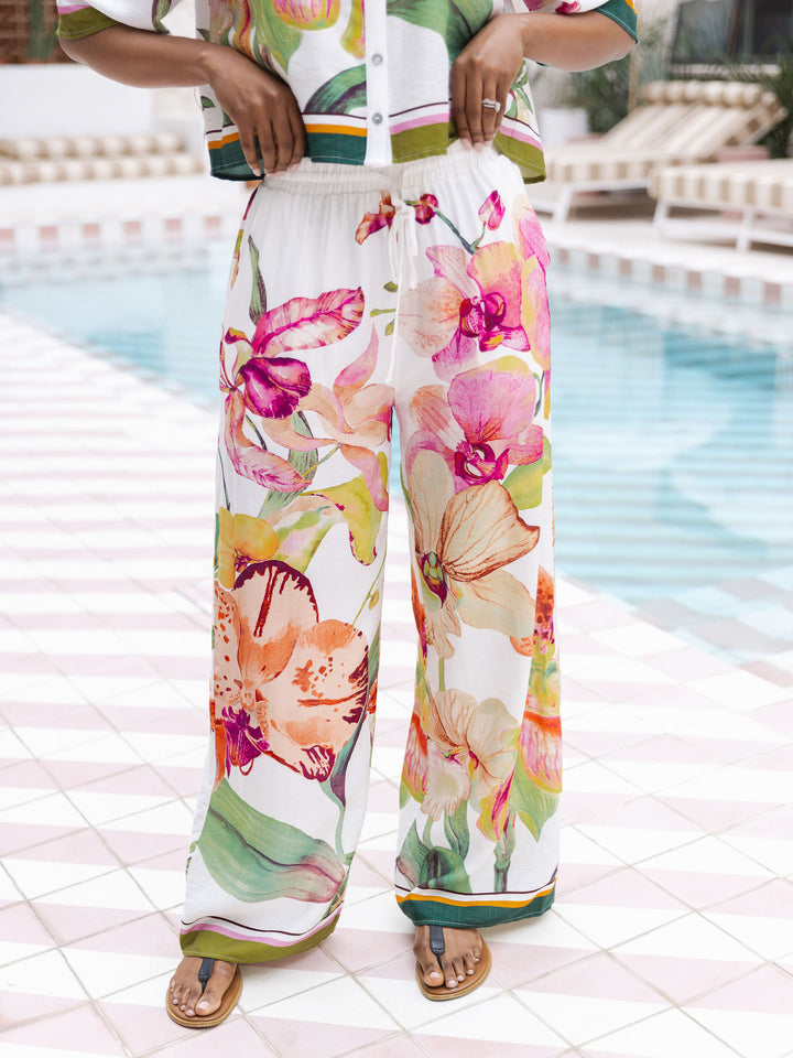Flirting in Florals Elastic Waist Pant