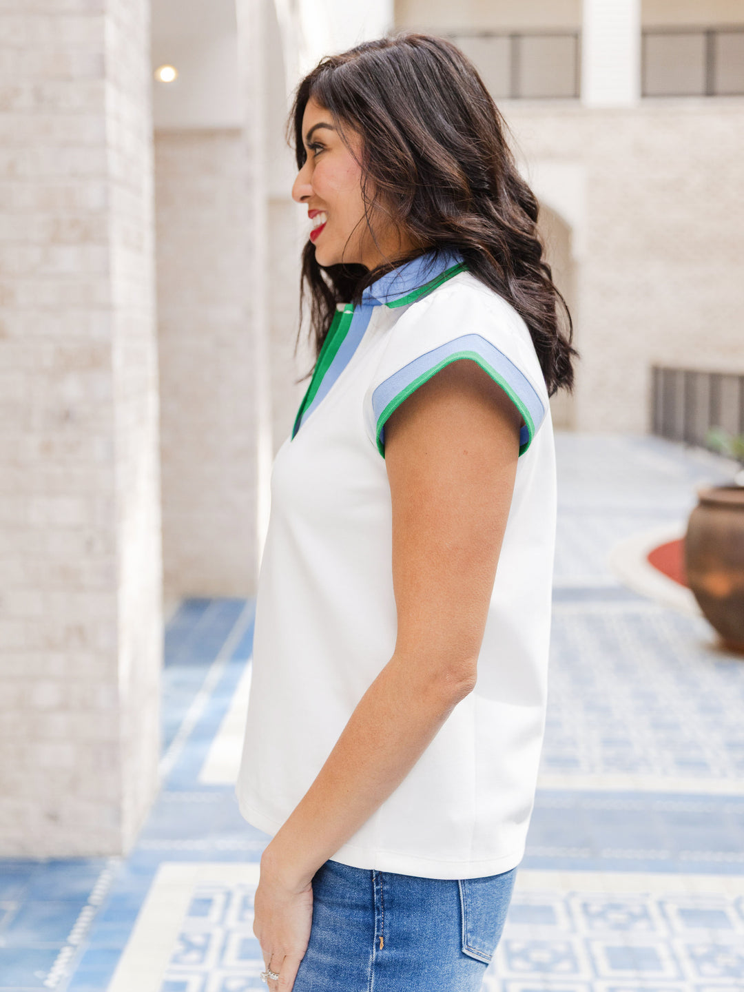 Comfort Cloud Contrast Collar