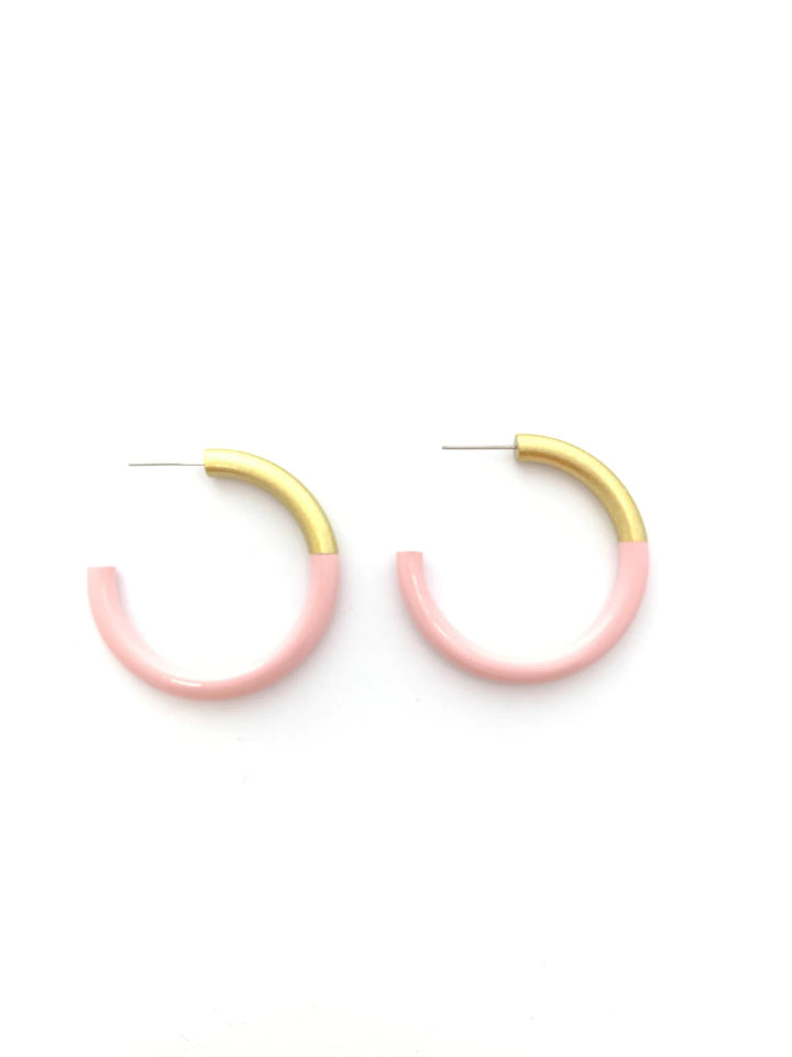 Featherweight Medium Liz Earring
