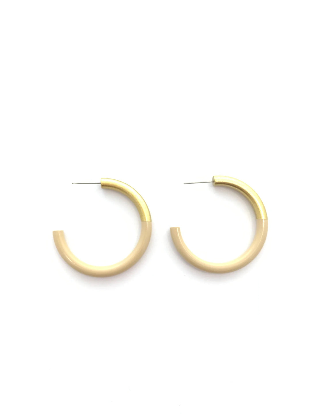 Featherweight Medium Liz Earring