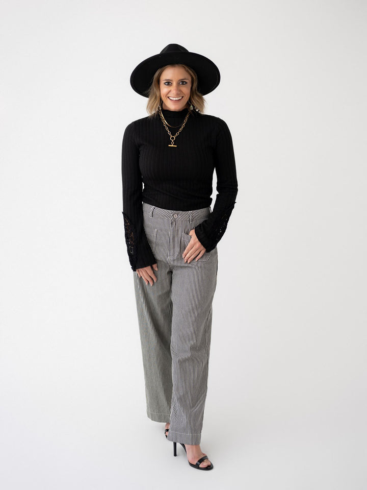 Pretty Patched Lace Longsleeve Tunic