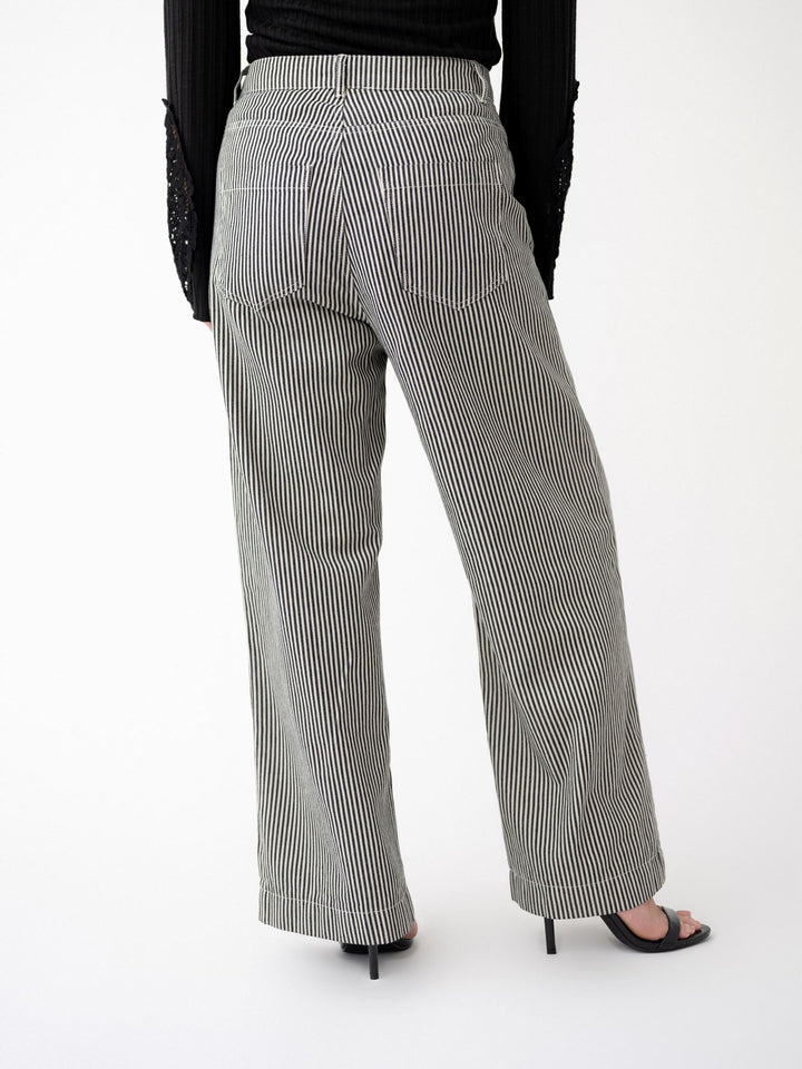 Striped Crush Front Pocket Pant