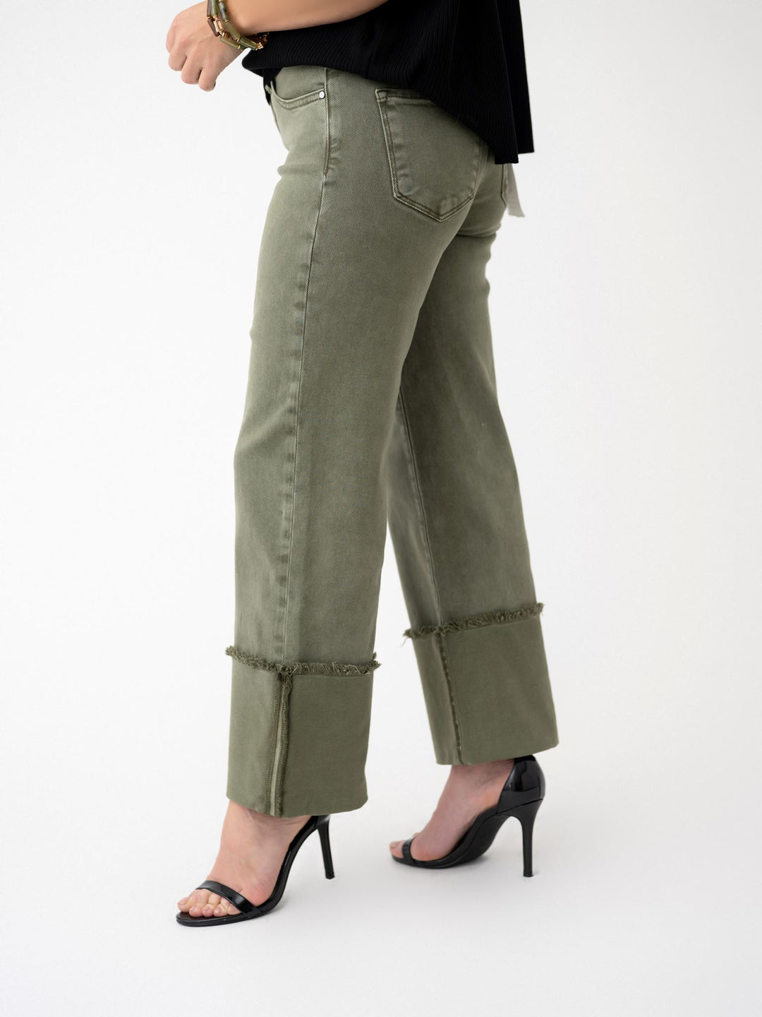 Risen TC Mid Rise Crop Wide Leg Cuffed Pants Olive