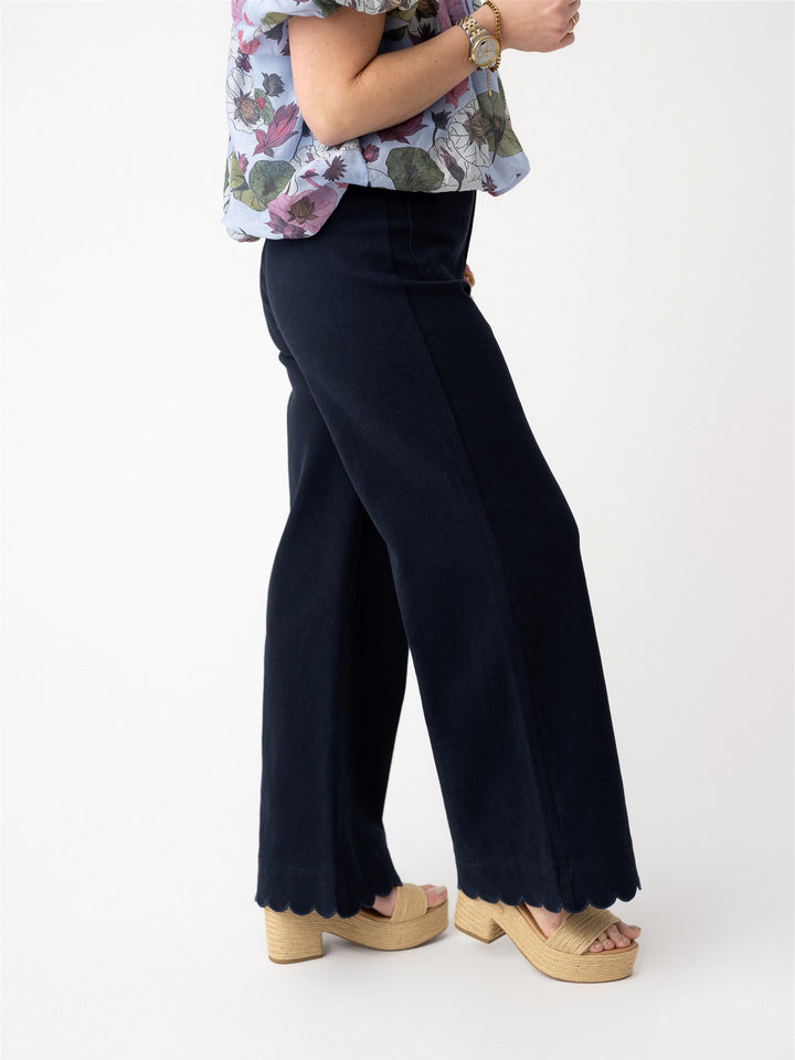 Front Pocket Petal Hem Pants
