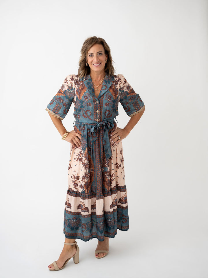 Sienna Garden Scalloped Sleeve Dress