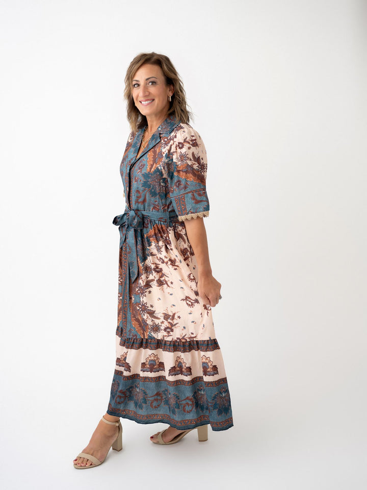 Sienna Garden Scalloped Sleeve Dress