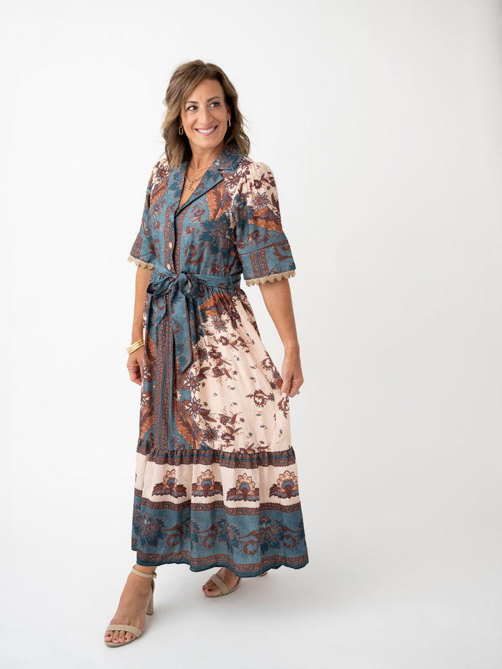Sienna Garden Scalloped Sleeve Dress