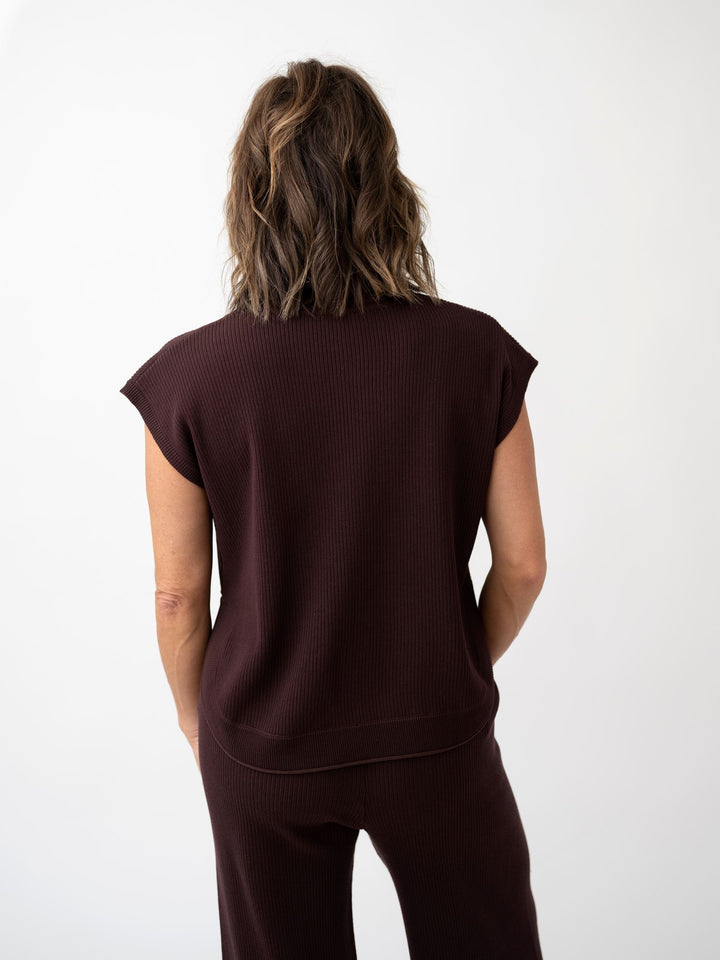 Maple Morning Tulip Side Top