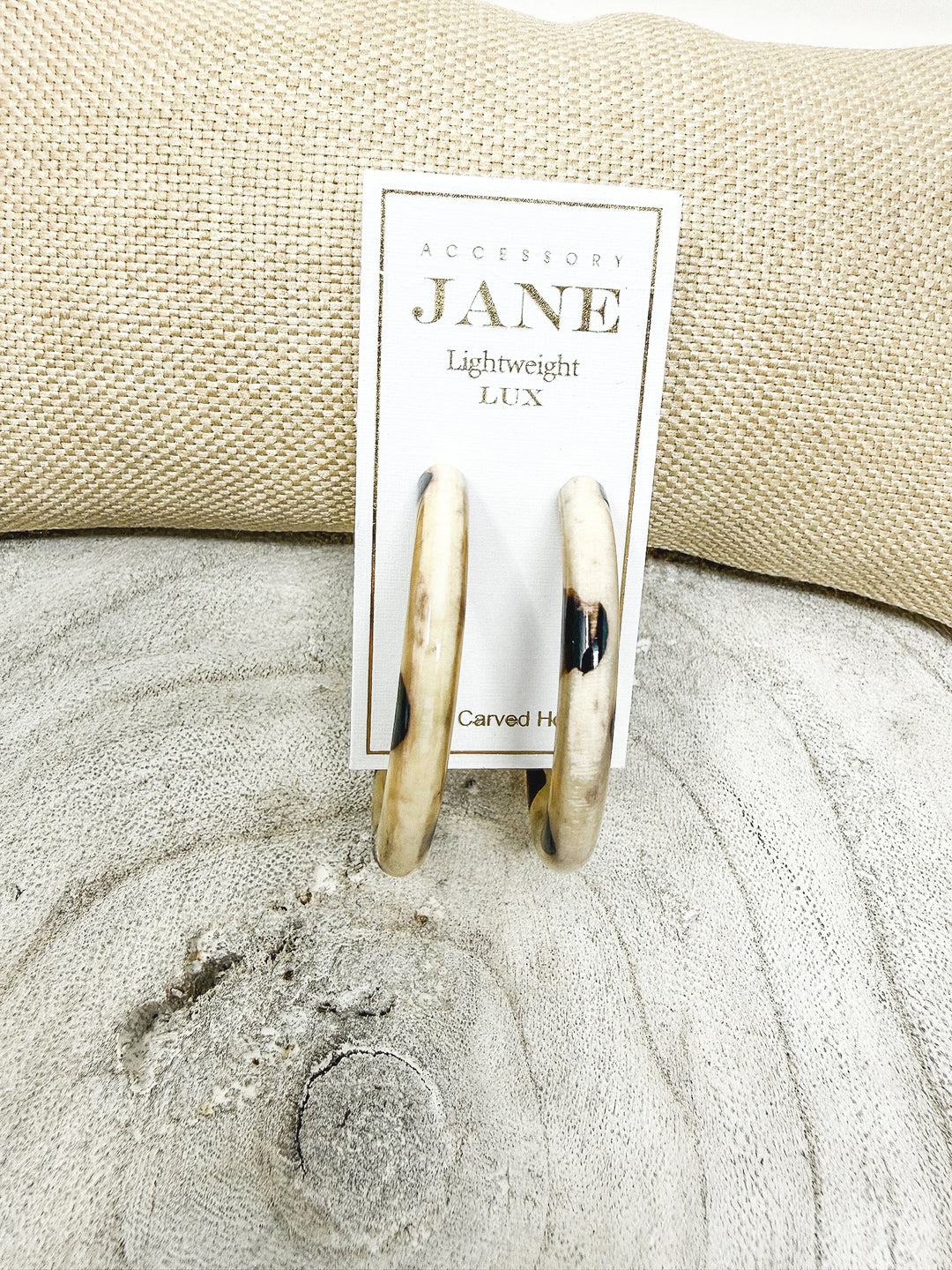 Featherweight Medium Liz Earring