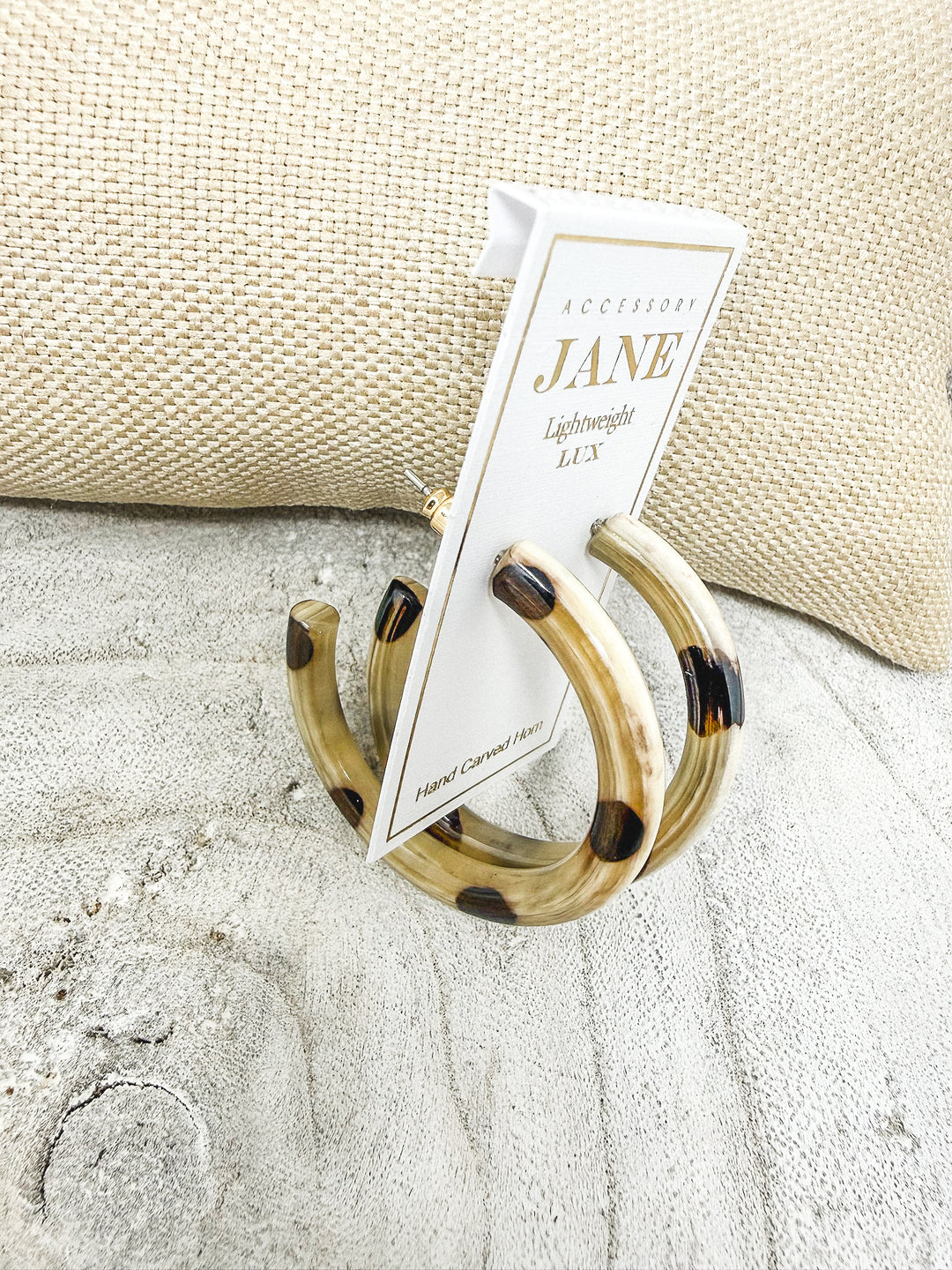 Featherweight Medium Liz Earring