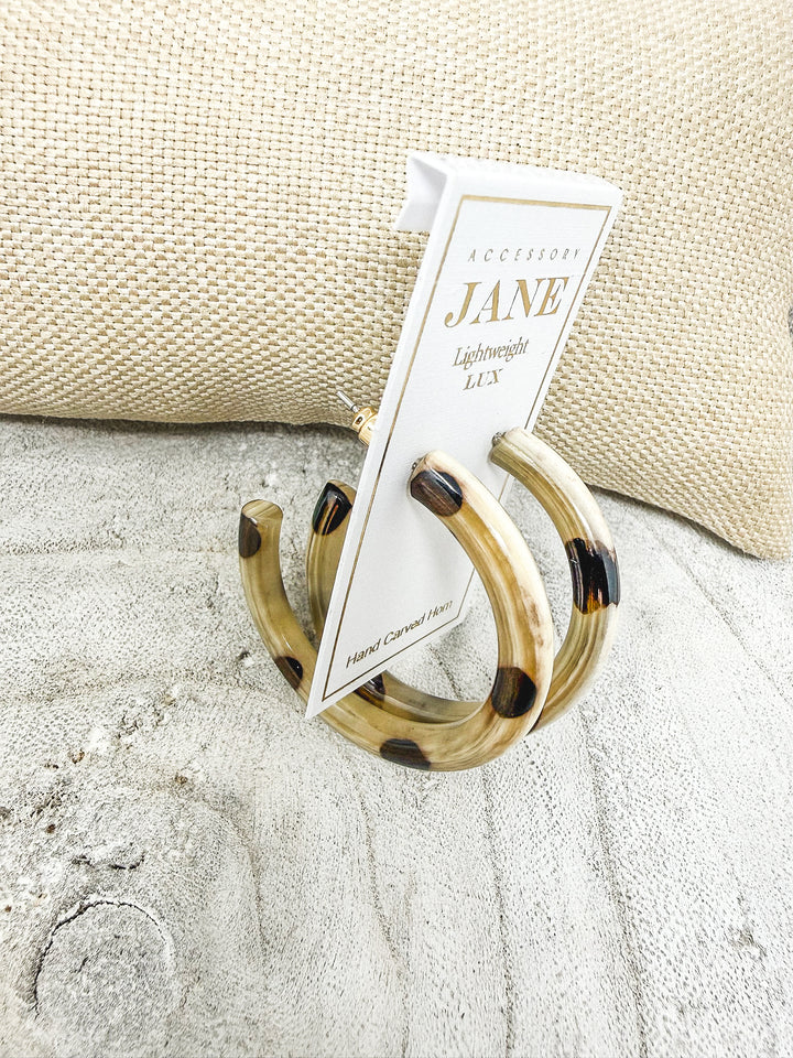 Featherweight Medium Liz Earring