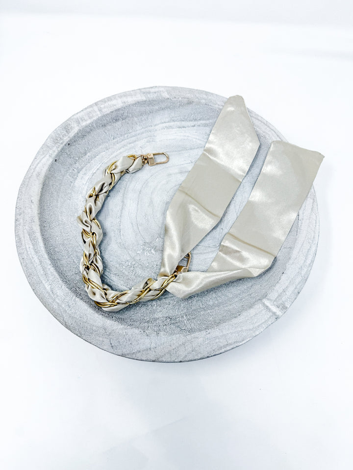 Scarf & Chain Phone Holder Keychain