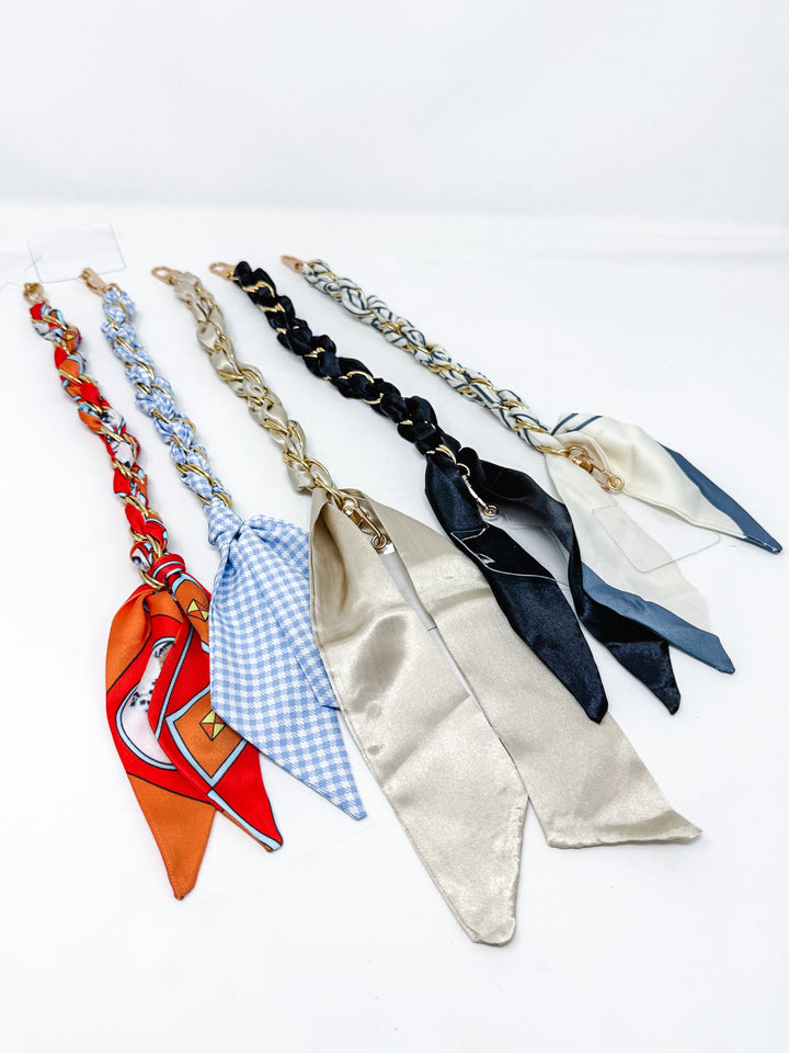 Scarf & Chain Phone Holder Keychain