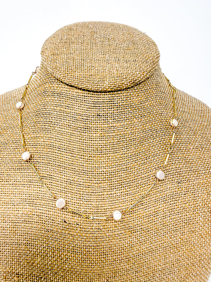 Gold Link Chain Pearlized Stone Necklace