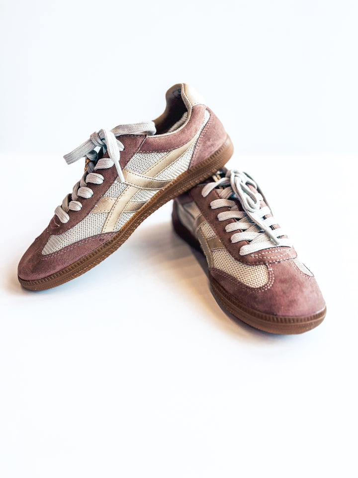 Shushop Sasha Sneaker