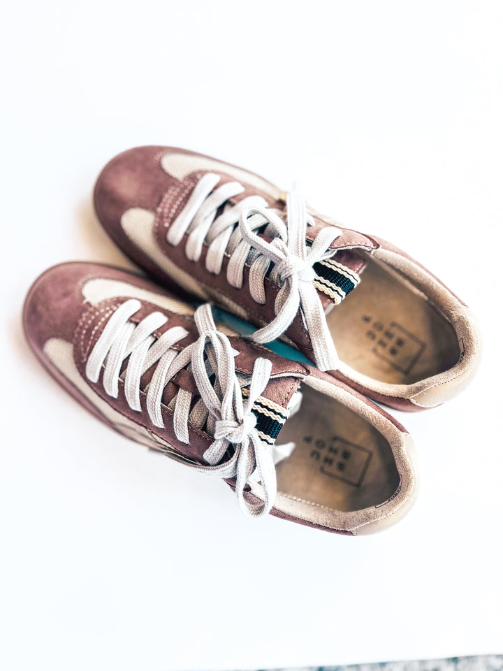 Shushop Sasha Sneaker