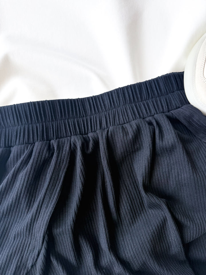 Toss & Twirl Elastic Waist Short