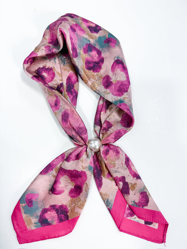 Long Magnetic Scarf Necklace with Pearl