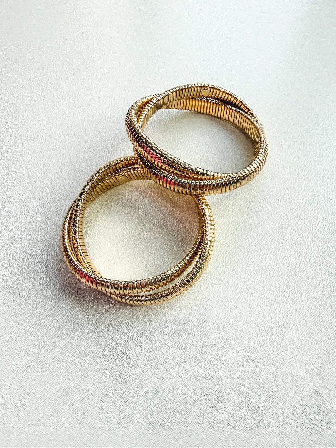 Textured Link Crossover Bracelet