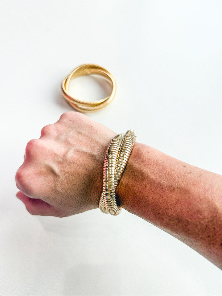Textured Link Crossover Bracelet