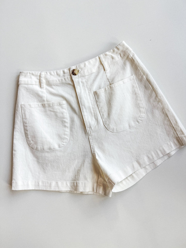 Tailored Front Pocket Short