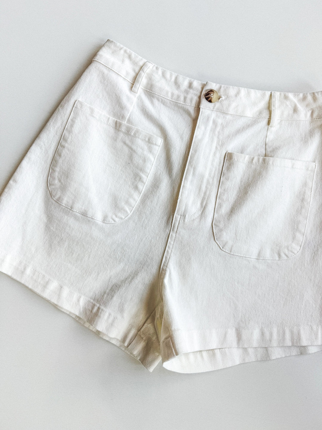 Tailored Front Pocket Short