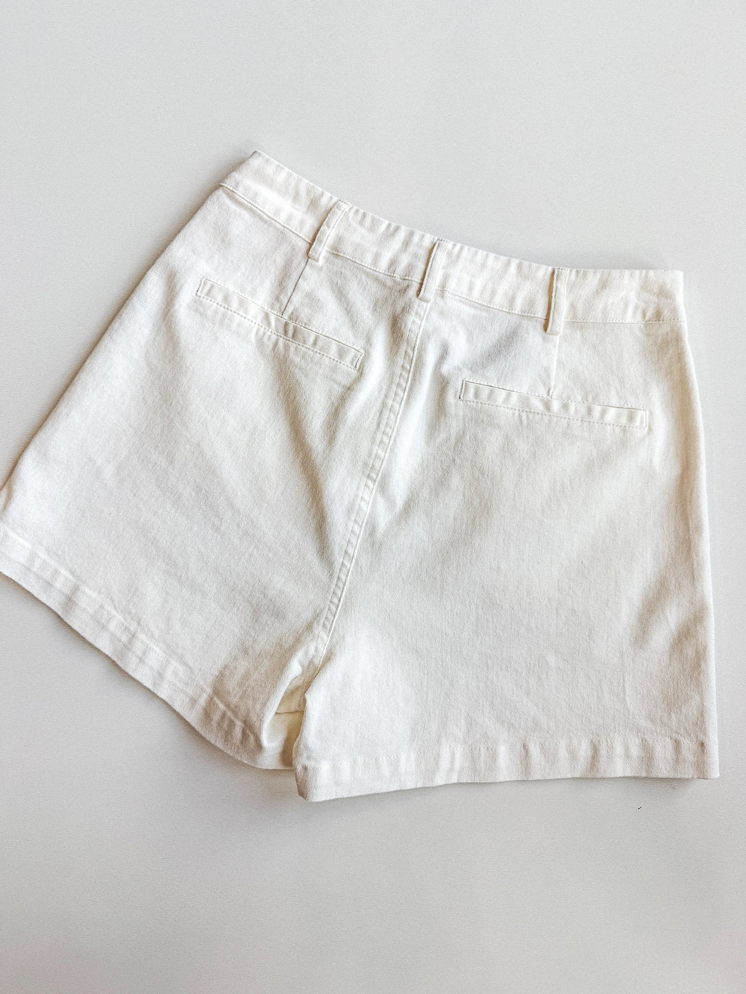 Tailored Front Pocket Short