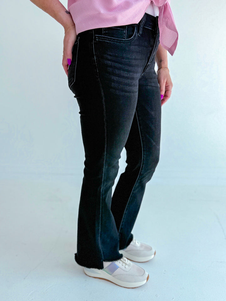Vervet Mid Rise Super Soft Crop Flare Black