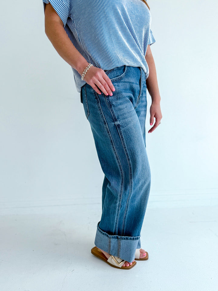 Vervet Dark Super High Rise Cuffed Baggy Wide