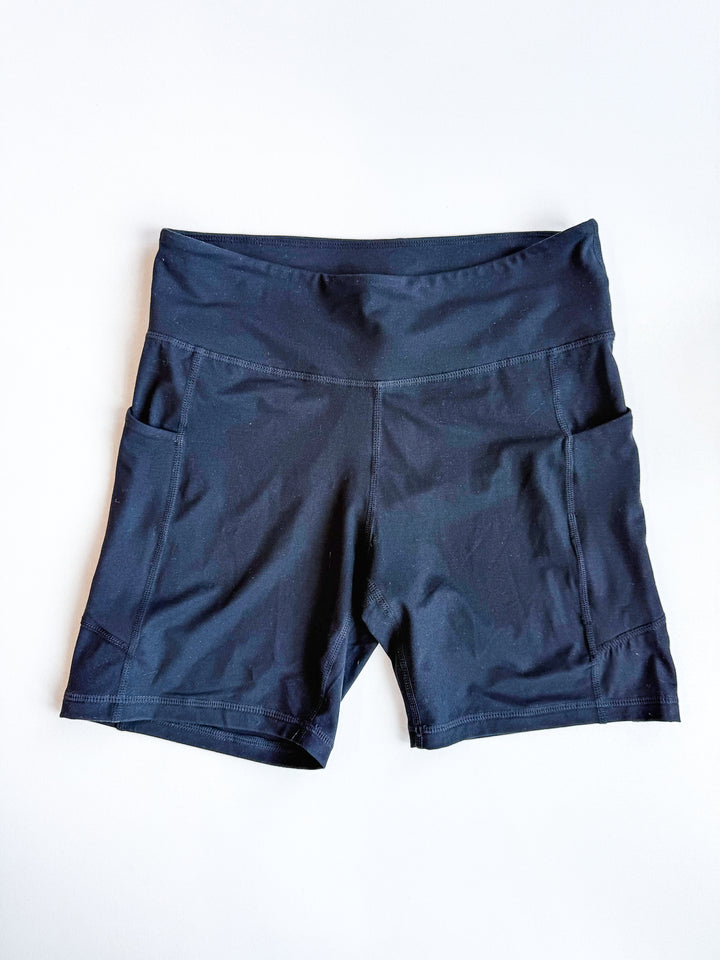 6 Inch Biker Short with Side Pocket