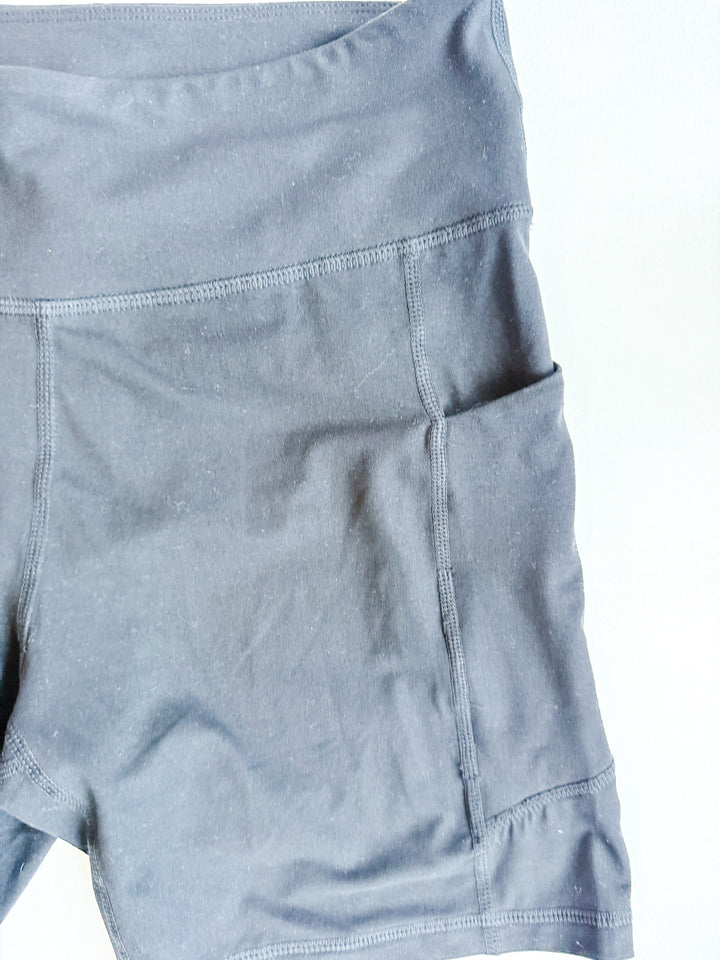 6 Inch Biker Short with Side Pocket