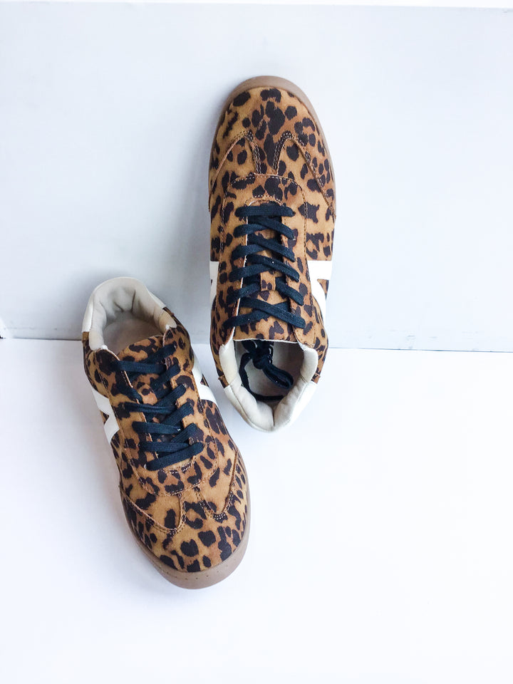 Lucy Leopard Sneakers