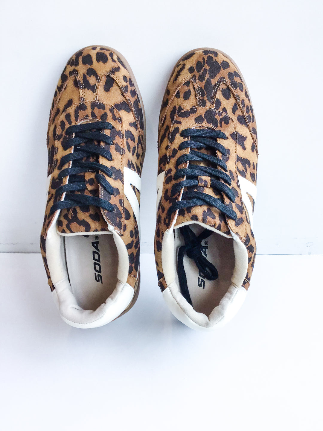 Lucy Leopard Sneakers
