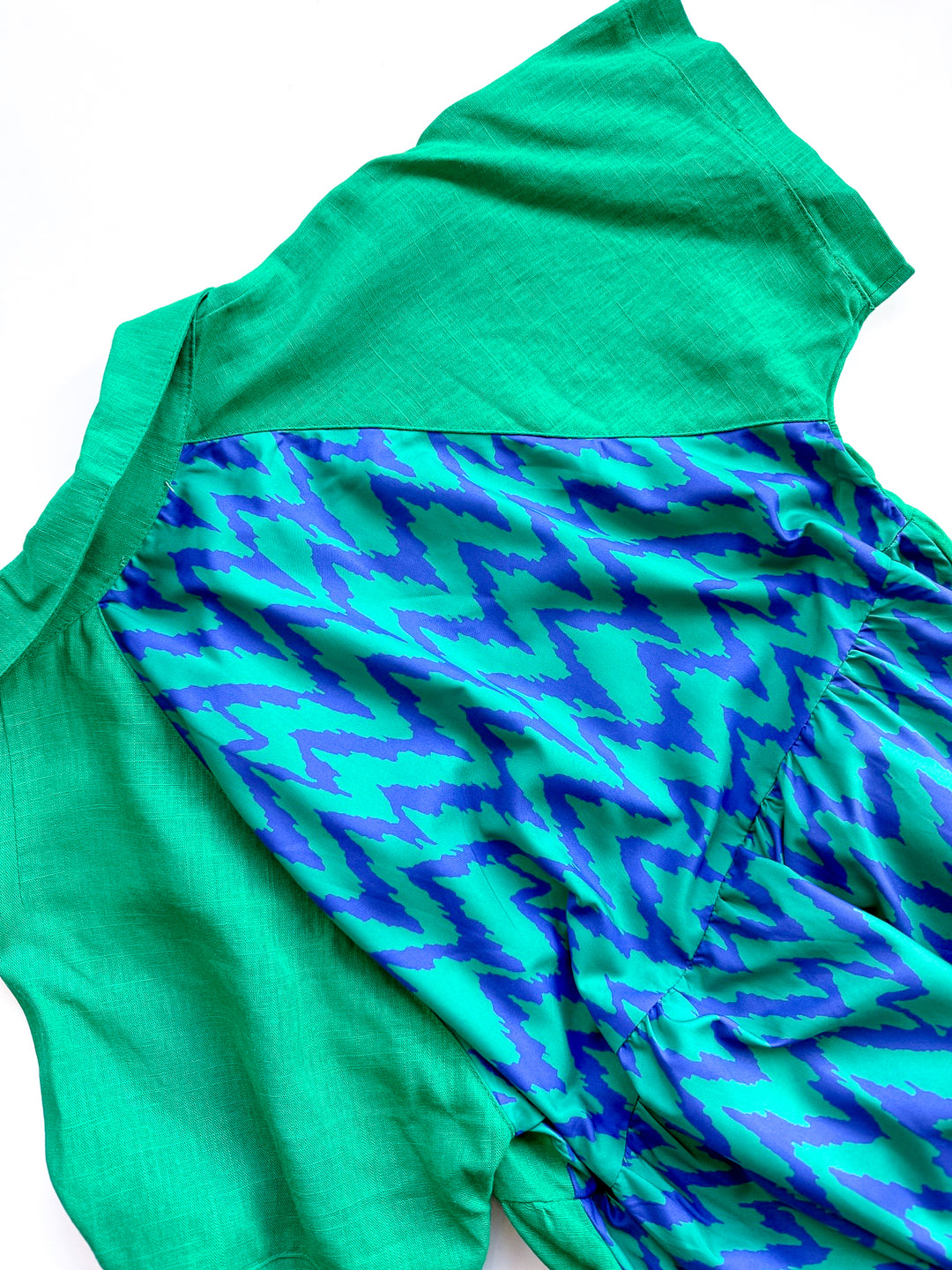 FINAL SALE Chic Mosaic Split Print Top