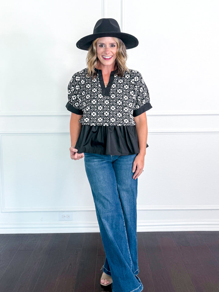 Patty Patterned Blouse with Ruffle