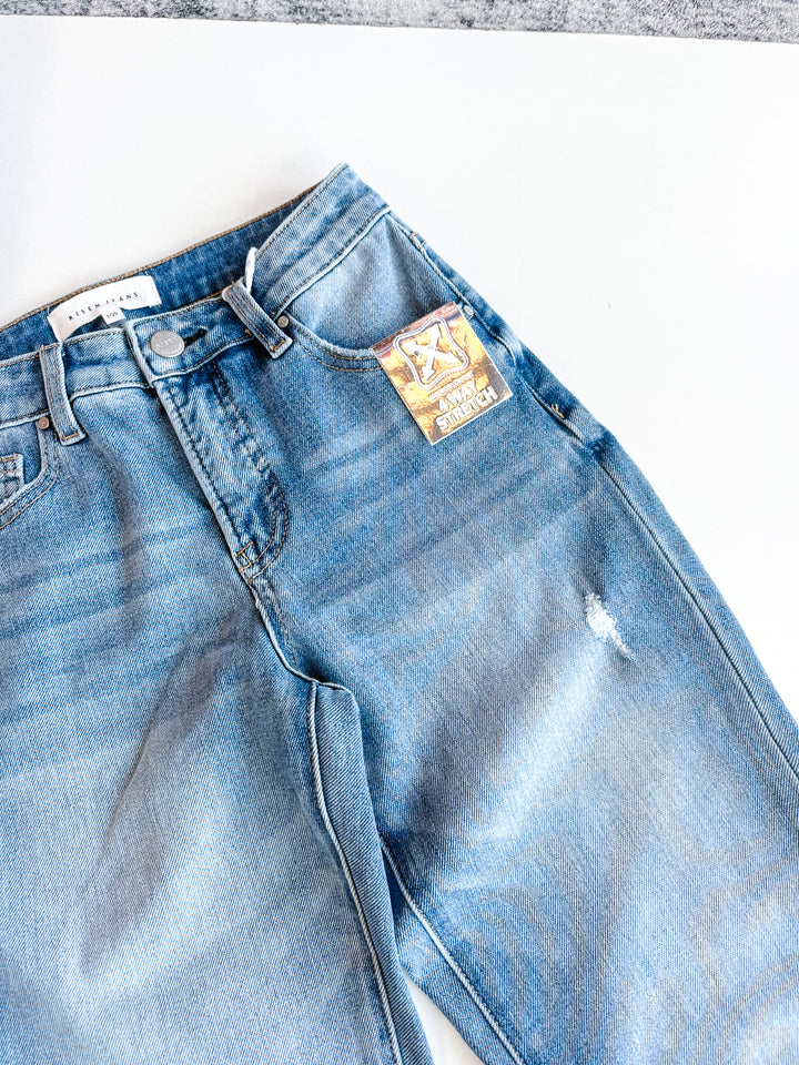 Risen TC 4 Way Stretch Mid Rise Crop Straight