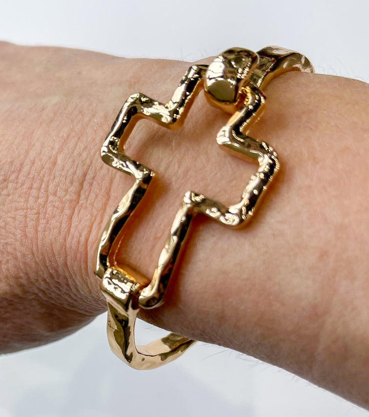 Hinged Bracelet