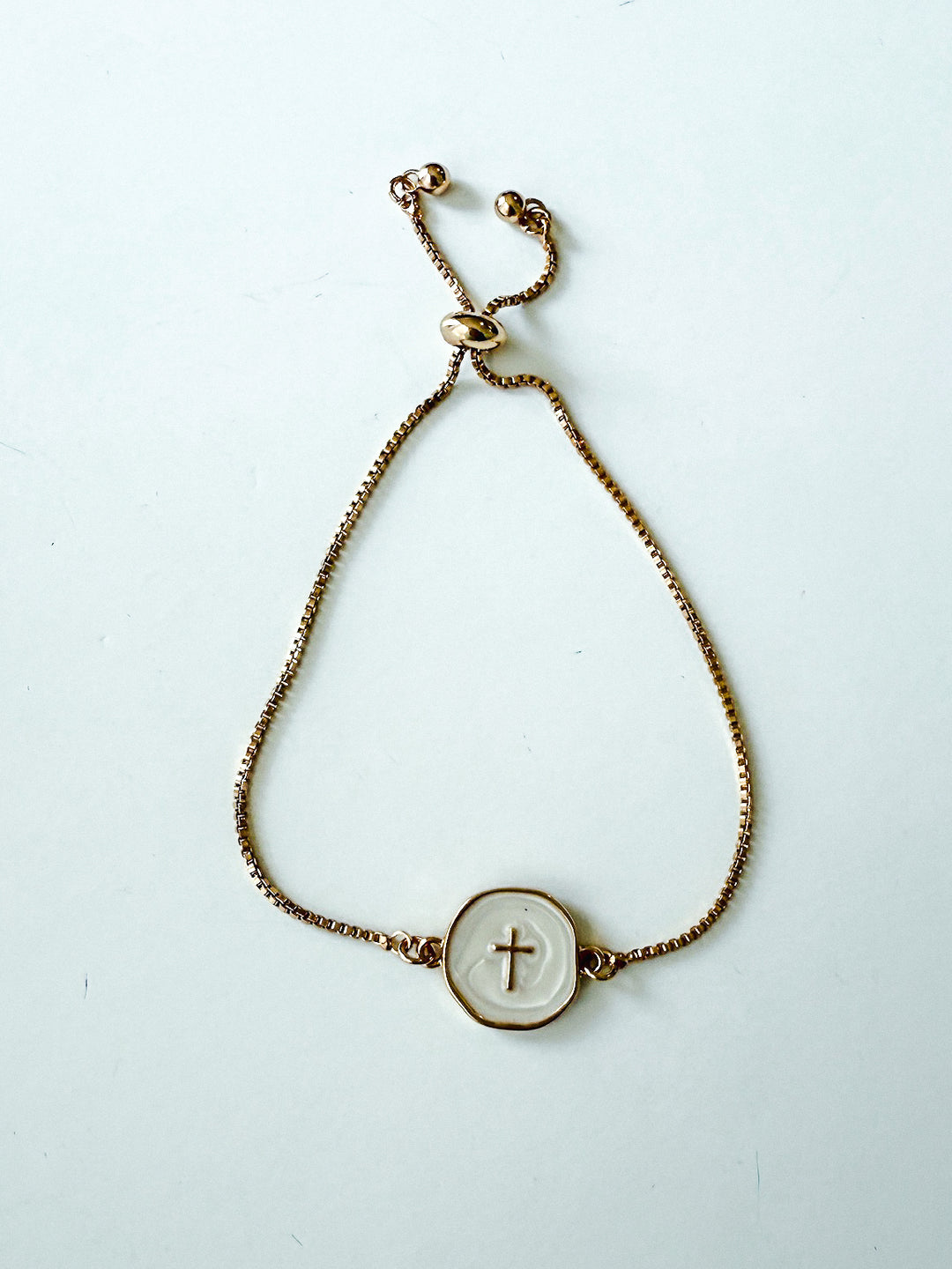 Walk By Faith Pull Close Cross Bracelet